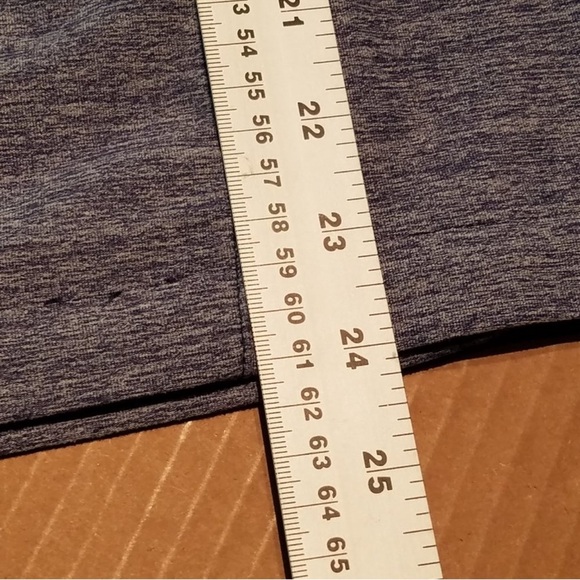 Oiselle •S• Lux Quarter Zip Pullover with Quilted Katron Detail Navy Blue - Picture 7 of 12